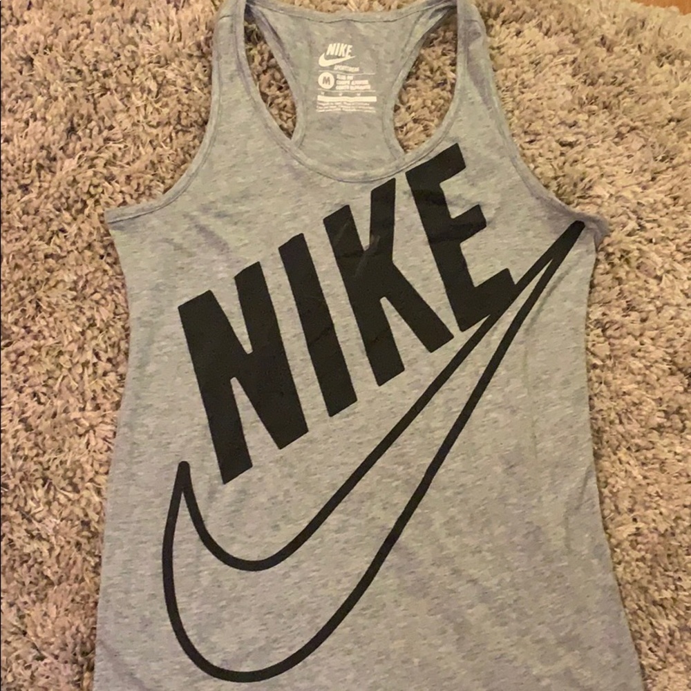 Nike workout tank
